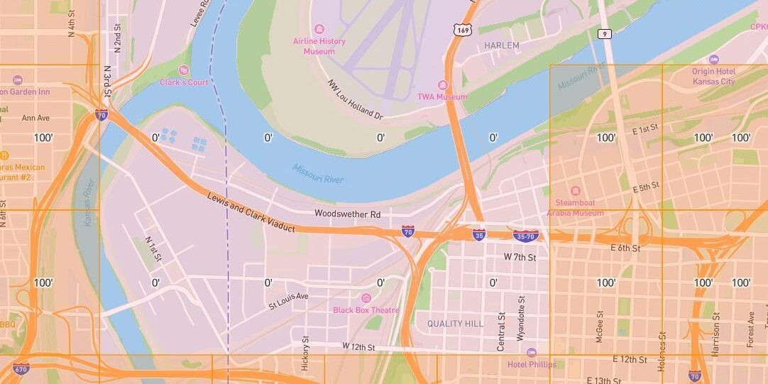 Map showing city roads and river